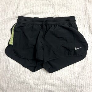 Nike Black Running Shorts Size Small Green White Trim Built-In Liner Athletic